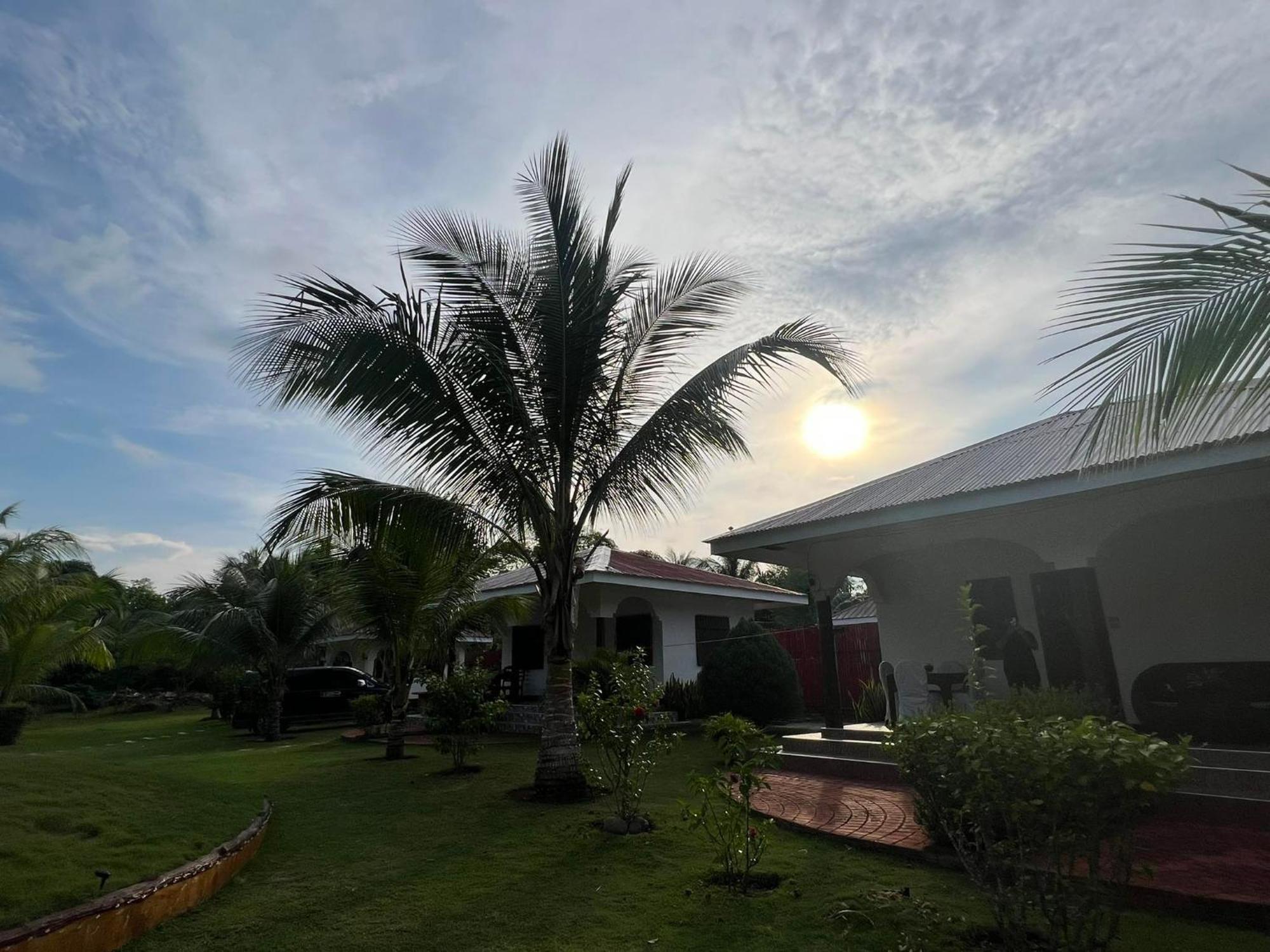 E&N Paradise Island Resort Siquijor Luaran gambar