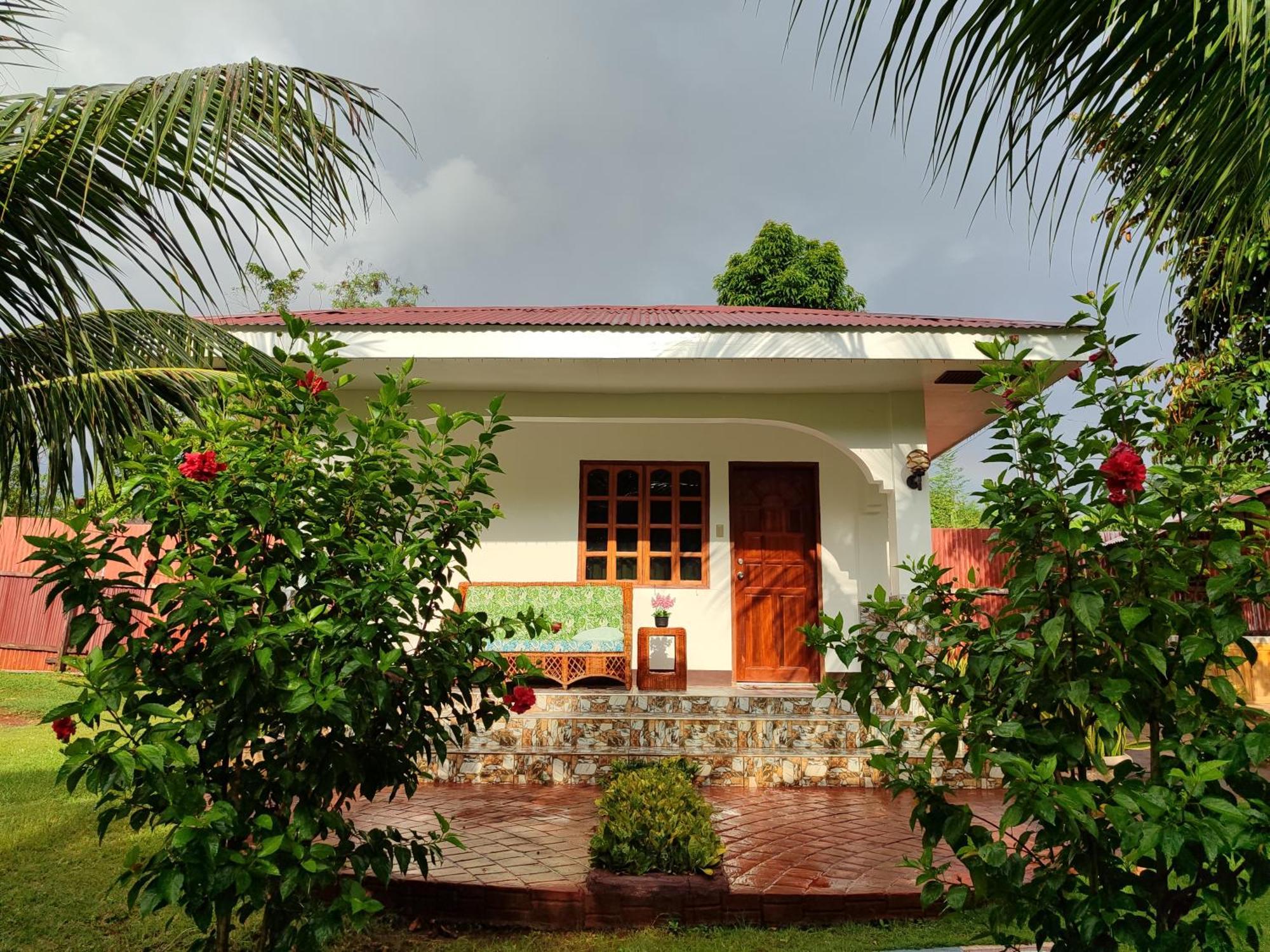 E&N Paradise Island Resort Siquijor Bilik gambar