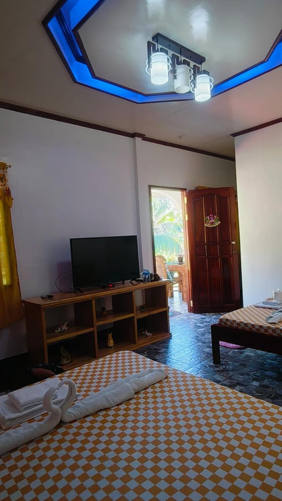 E&N Paradise Island Resort Siquijor Bilik gambar